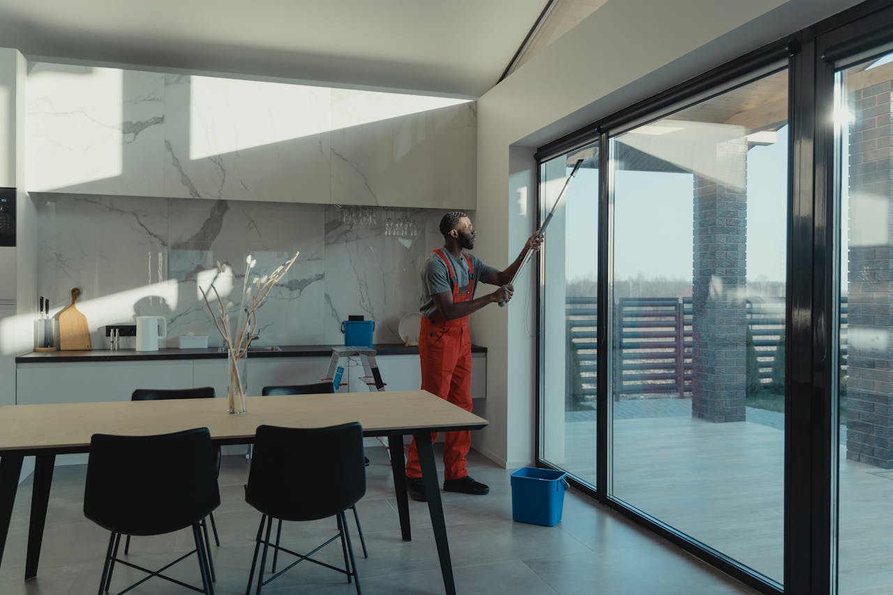 Windows Cleaning
